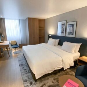 Cozy room designed for weekend travelers.